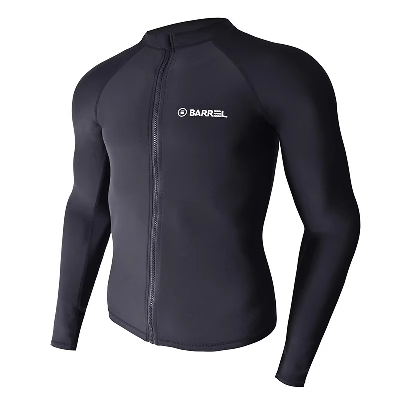 Single black zipper